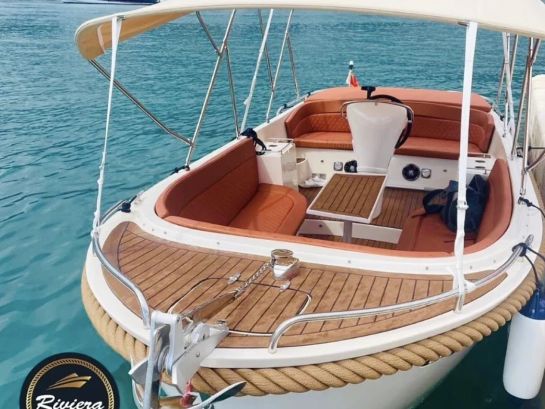 Bootverhuur Budva goedkoop Primeur 715