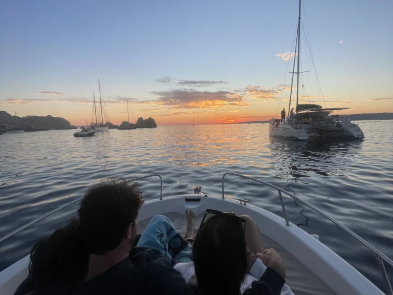 Pacific Craft Pacific Craft 570 WA Sunset te huur van particulier of professional in Marseille