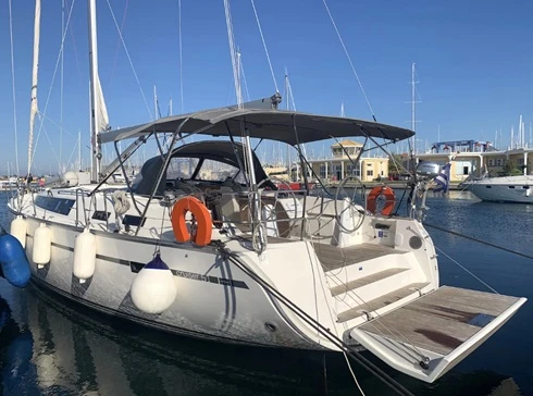 Zeilboot te huur in Perigiali voor de beste prijs