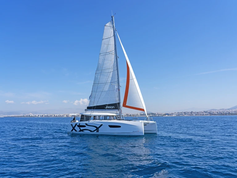 Jachthuur in Álimos - Excess Excess 13 - 4 + 2 cab. via SamBoat