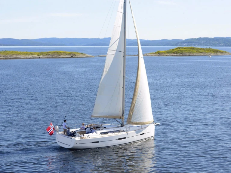 Huur Zeilboot met of zonder schipper Dufour in Parham Town