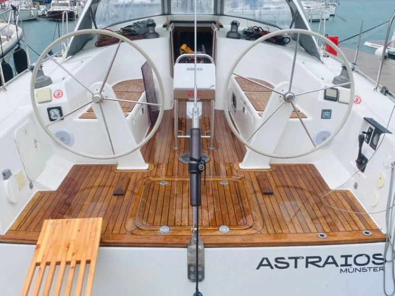 Bootverhuur Pula goedkoop Hanse 430 E