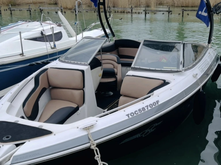 Bootverhuur Four Winns Horizon 200 in Annecy via SamBoat