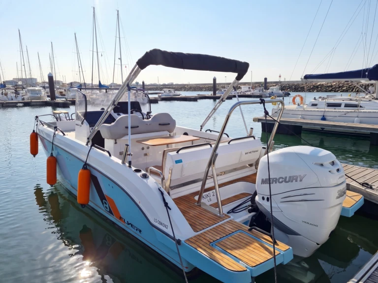 Jachthuur in Les Sables-d'Olonne - Bénéteau Flyer 8 SPACEdeck via SamBoat