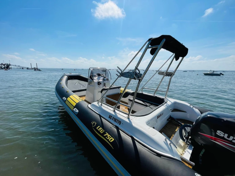Bootverhuur Nautica Led Nautica Led 750 GS in Lège-Cap-Ferret via SamBoat