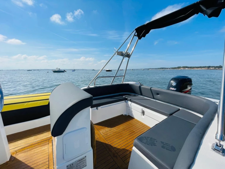 Verhuur RIB Nautica Led met vaarbewijs