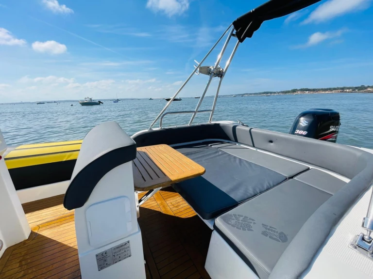 Nautica Led Nautica Led 750 GS te huur van particulier of professional in Lège-Cap-Ferret