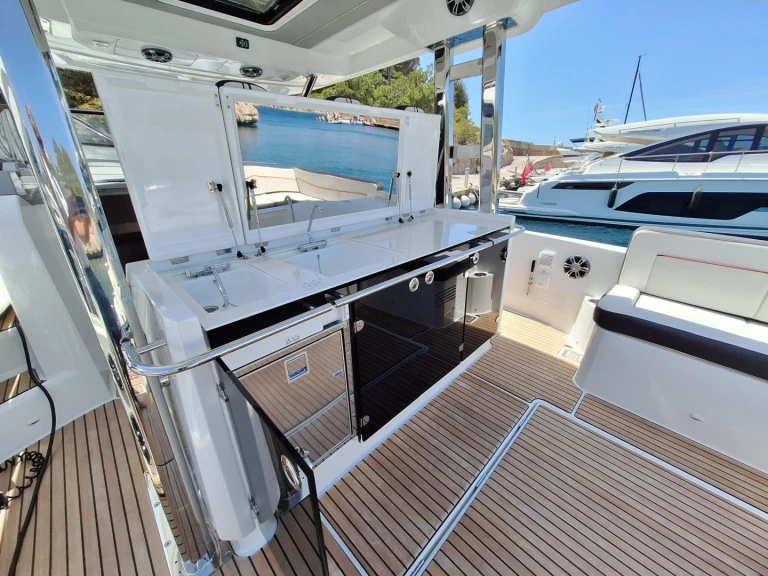 Jachthuur in Palamós - Jeanneau CAP CAMARAT 12,5WA via SamBoat
