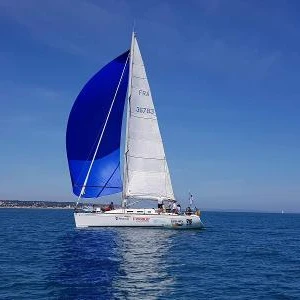 Bénéteau First 40.7 te huur van particulier of professional in Six-Fours-les-Plages
