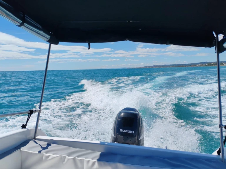 Verhuur Motorboot Four Winns met vaarbewijs