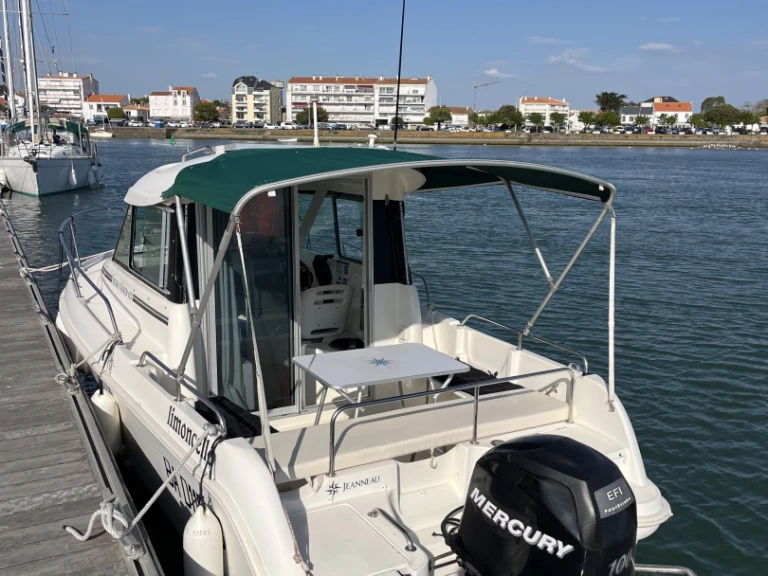 Bootverhuur Jeanneau Merry Fisher 625 HB in Saint-Gilles-Croix-de-Vie via SamBoat