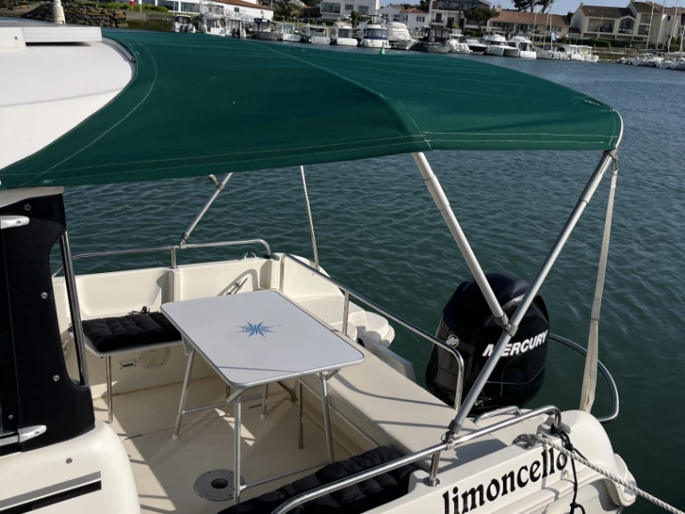 Motorboot te huur in Saint-Gilles-Croix-de-Vie voor de beste prijs