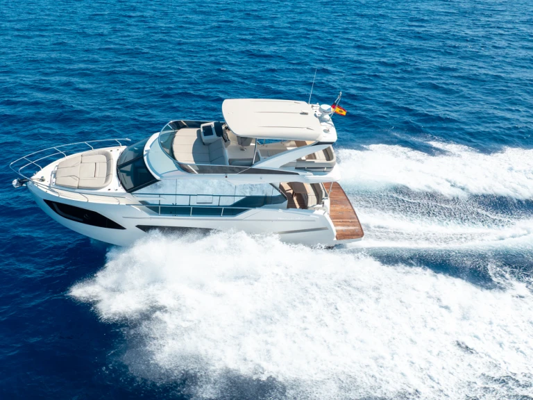 Verhuur Motorboot Absolute met vaarbewijs