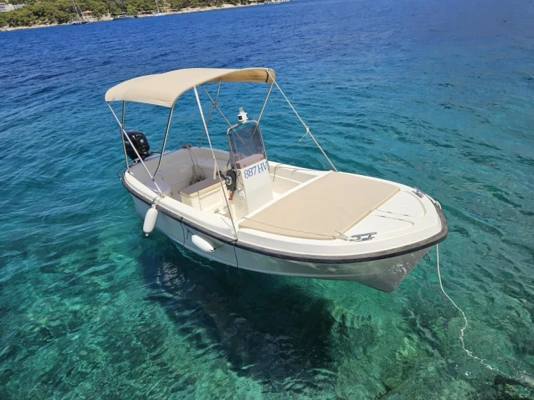 Jachthuur in Hvar - Betina 500 via SamBoat