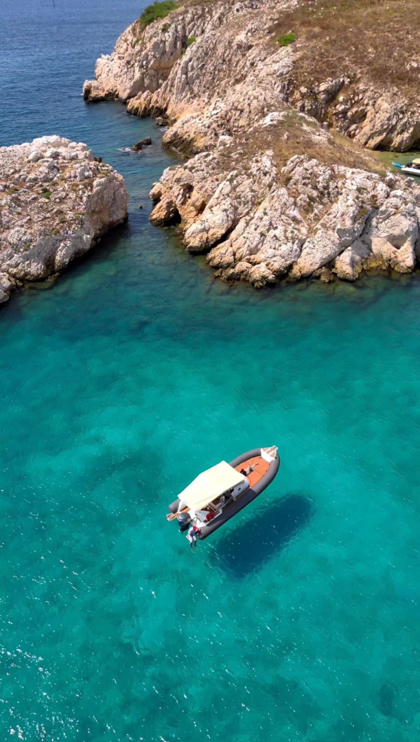 Verhuur Motorboot Blu and blu italy met vaarbewijs