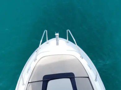 Verhuur Motorboot Jeanneau met vaarbewijs