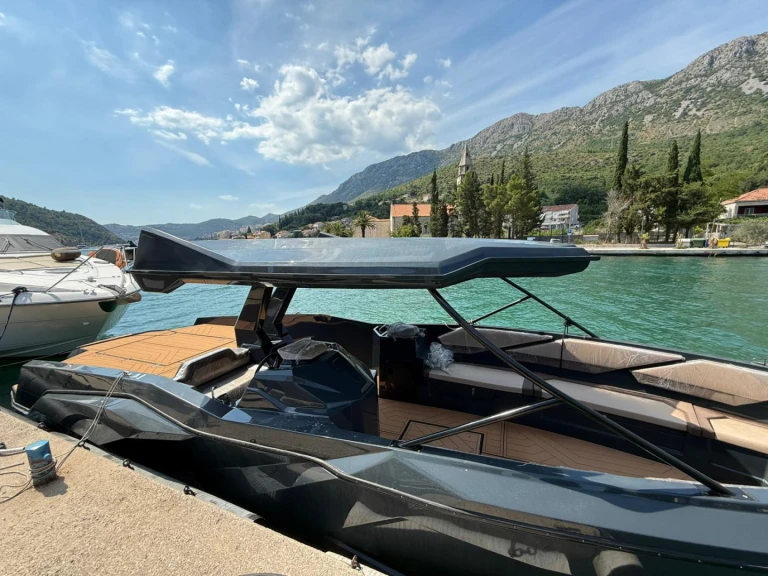Jachthuur in Hvar - Alesta Raptor via SamBoat