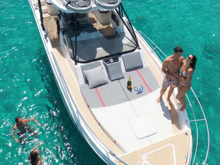 Huur Motorboot met of zonder schipper Saver in Portisco