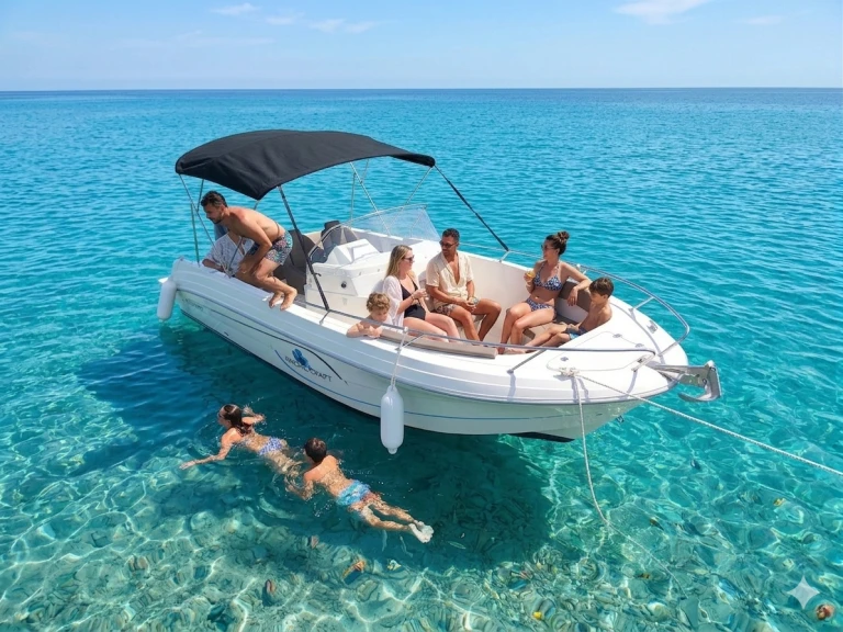 Bootverhuur Pacific Craft Q670 'Atlas' (10p/200hp) in Can Pastilla via SamBoat
