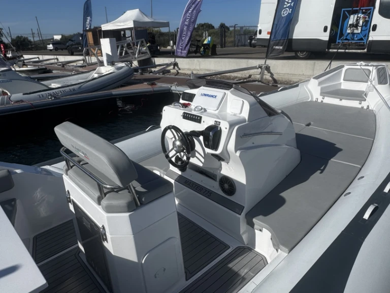Bootverhuur Master Master 775 in Sète via SamBoat