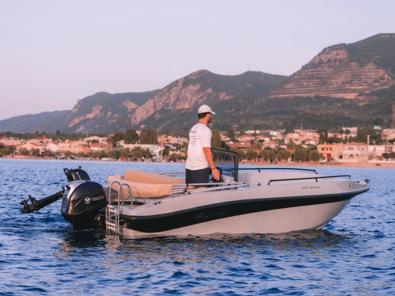 Bootverhuur Nireus Optima 490 in Marina Aliki via SamBoat