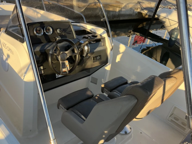 Motorboot te huur in Marseille voor de beste prijs