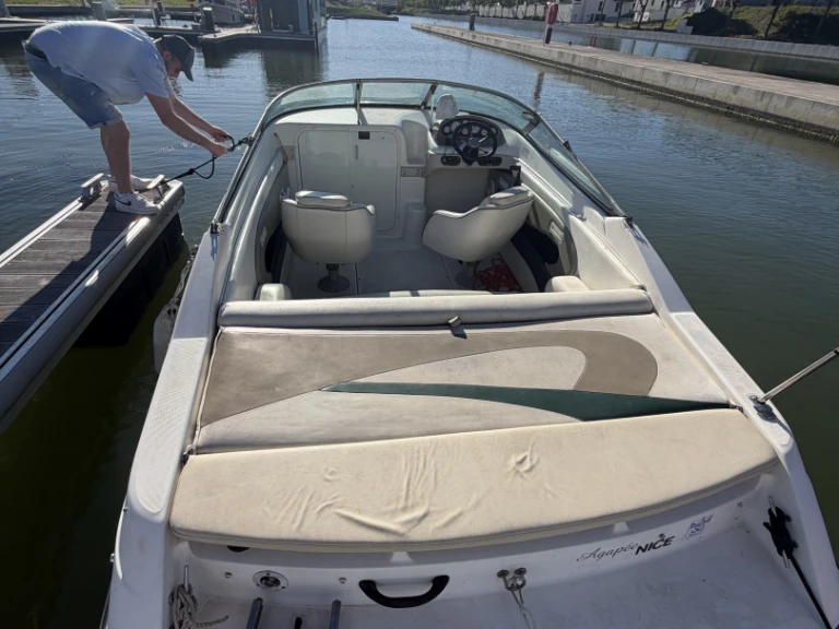Huur Motorboot met of zonder schipper Seaswirl in Metz