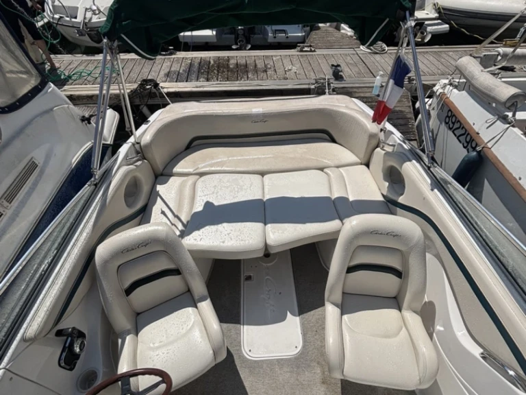 Huur een Chris Craft Chris Craft 210 CC in Mandelieu-la-Napoule