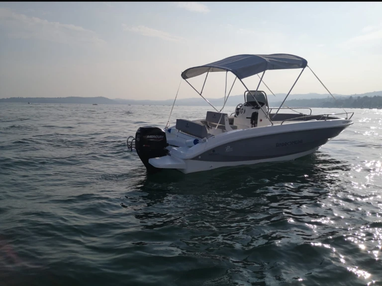 Bootverhuur Taormina goedkoop Q20