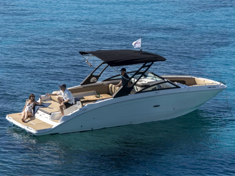Huur Motorboot met of zonder schipper Sea Ray in Mahon Port