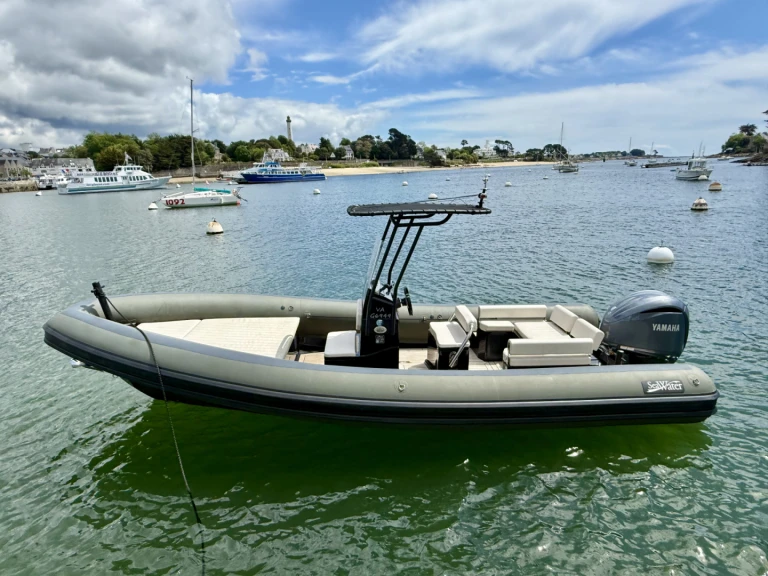 Bootverhuur Sea Water Sea Water Phantom 230 in Combrit via SamBoat