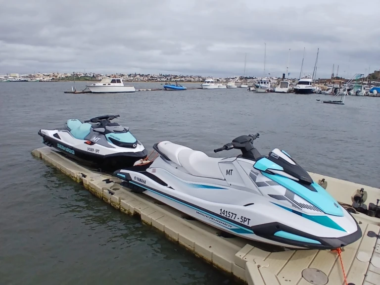 Verhuur Jet Ski Sea-Doo met vaarbewijs
