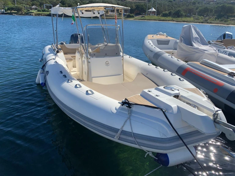 Jachthuur in Porto Rotondo - Capelli Tempest 775 Open via SamBoat