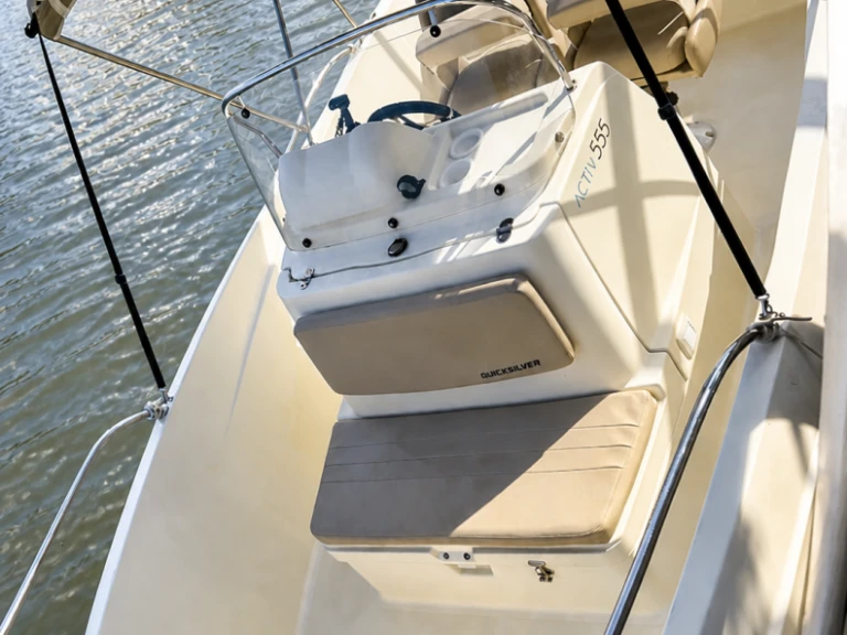 Verhuur Motorboot in Palavas-les-Flots - Quicksilver Activ 555 Open