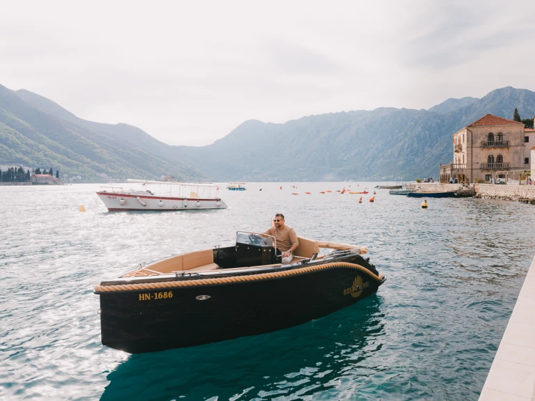Jachthuur in Perast - Poseidon Black Pearl  via SamBoat