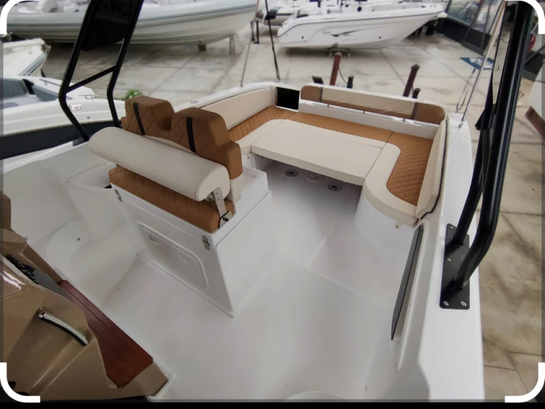 Motorboot te huur in Taormina voor de beste prijs