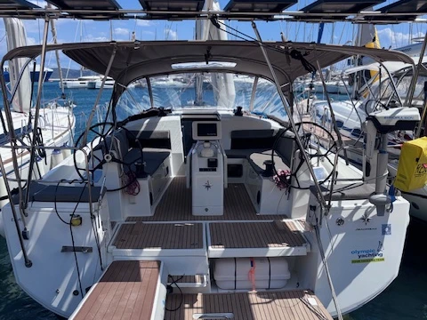 Jeanneau Sun Odyssey 440 te huur van particulier of professional in Lávrio
