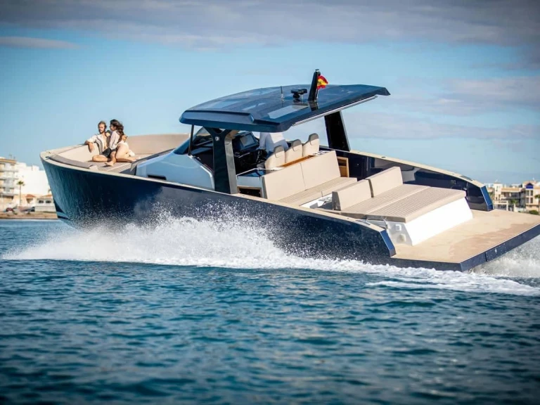 Motorboot te huur in Chaniá voor de beste prijs