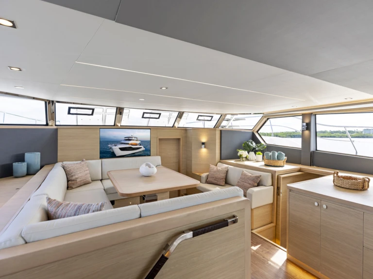 Bootverhuur Lignano Sabbiadoro goedkoop Aquila 50 Yacht