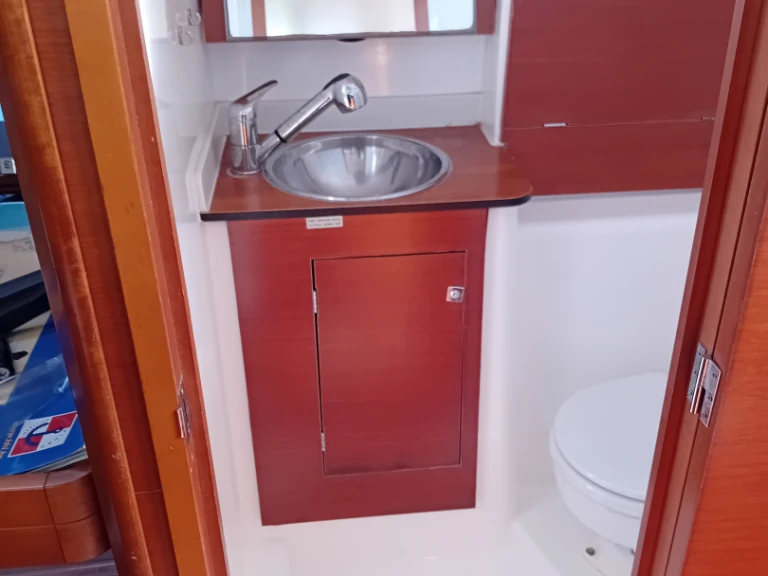 Zeilboot te huur in Biograd na Moru voor de beste prijs