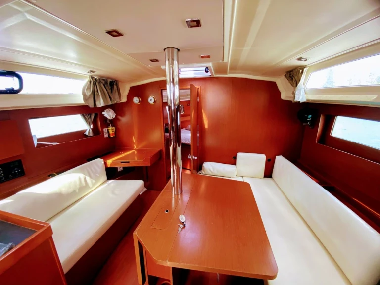 Bootverhuur Álimos goedkoop Oceanis 41.1