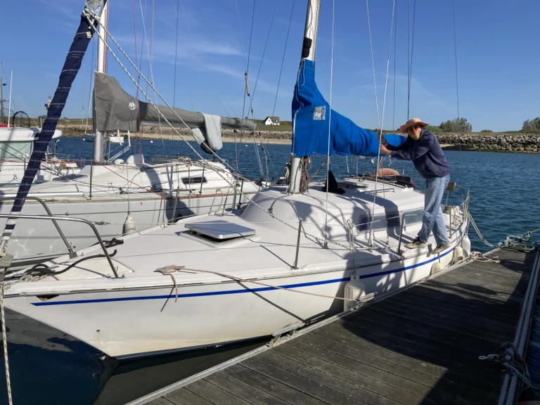 Bootverhuur Jeanneau Poker in Bono via SamBoat