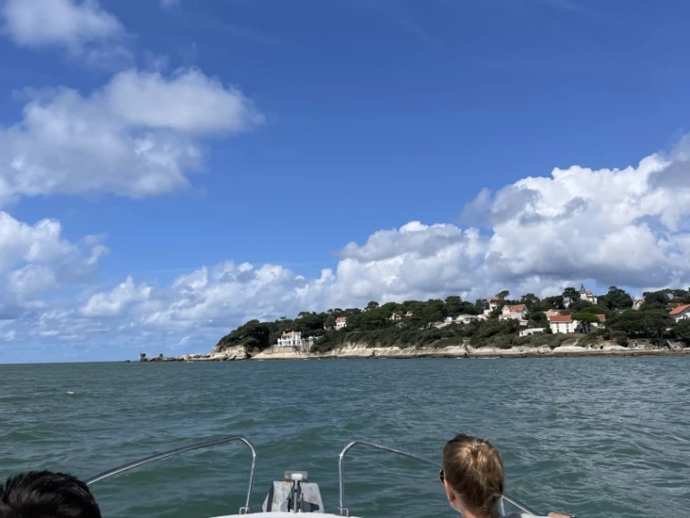 Motorboot te huur in Royan voor de beste prijs