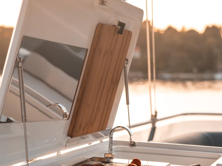 Huur een Galeon Galeon 440 Fly in Seget Donji