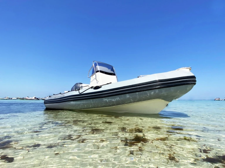 Verhuur RIB in Bénodet - Zodiac Pro Open 550 Black Limited