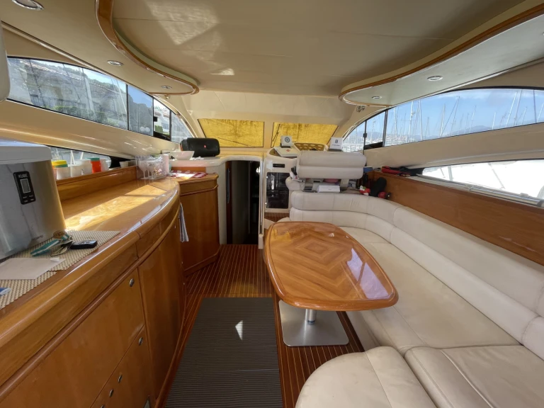 Verhuur Motorboot Intermare met vaarbewijs