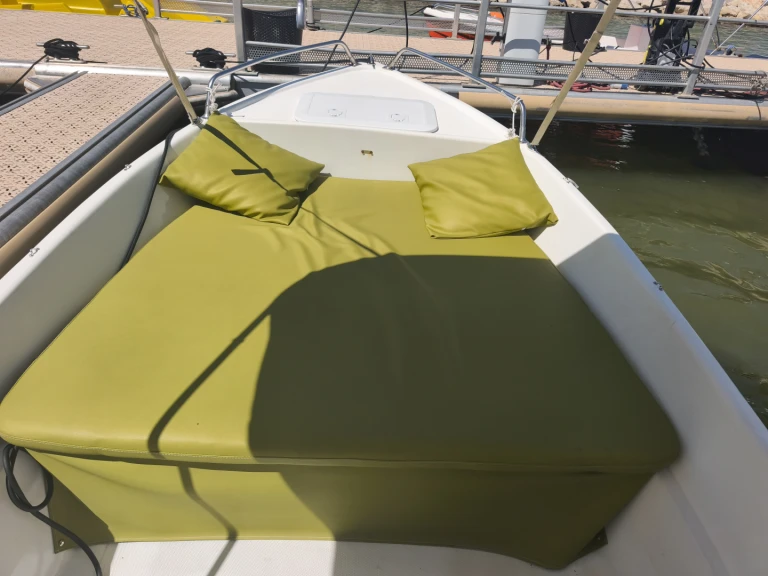 Bootverhuur Istres goedkoop Électrique 