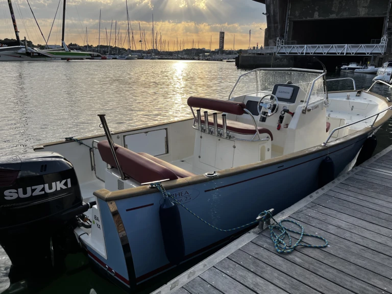 Verhuur Motorboot Rhea met vaarbewijs