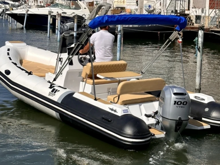 Verhuur RIB Tiger met vaarbewijs