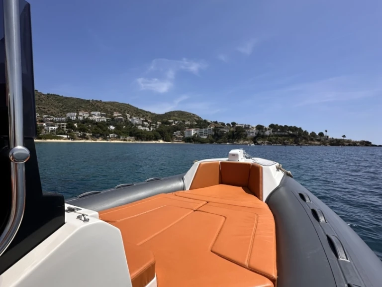 Bootverhuur Tiger 650 Topline in Empuriabrava via SamBoat